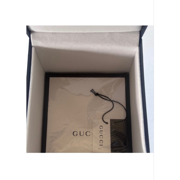Gucci Dive Watch YA136219 45mm Gold and Black - Picture 10 of 12